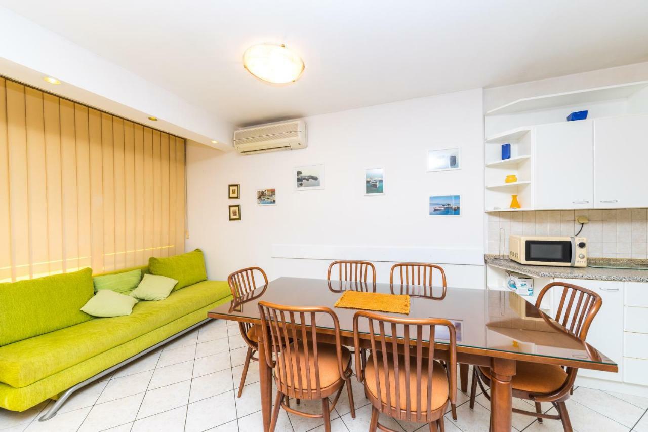 Pelenito Apartment Split Exterior photo